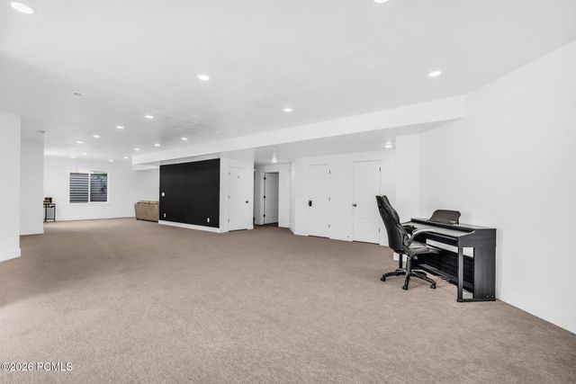 12517 N Minots Ledge Dr, Highland, UT 84003