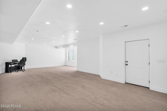 12517 N Minots Ledge Dr, Highland, UT 84003