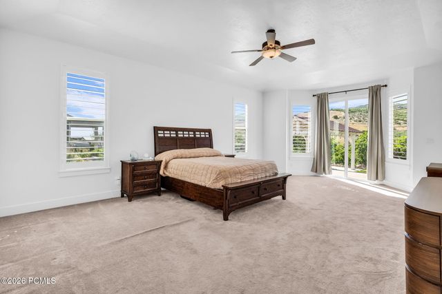 12517 N Minots Ledge Dr, Highland, UT 84003
