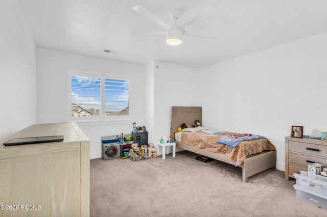 12517 N Minots Ledge Dr, Highland, UT 84003
