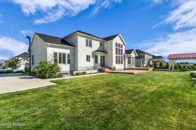 12517 N Minots Ledge Dr, Highland, UT 84003