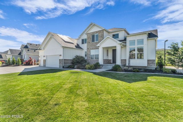 12517 N Minots Ledge Dr, Highland, UT 84003