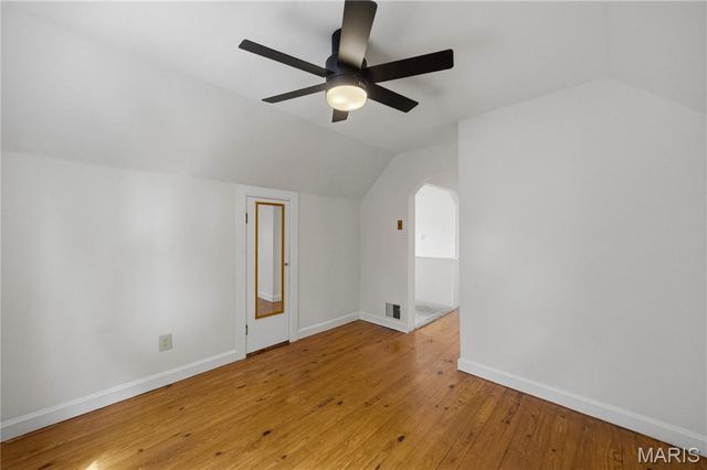 617 Lindenwood Avenue, St Charles, MO 63301