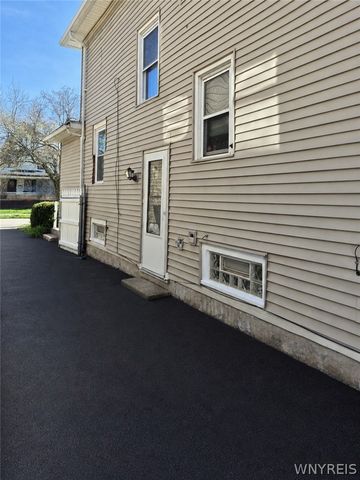 51 West Northrup Place, Buffalo, NY 14214