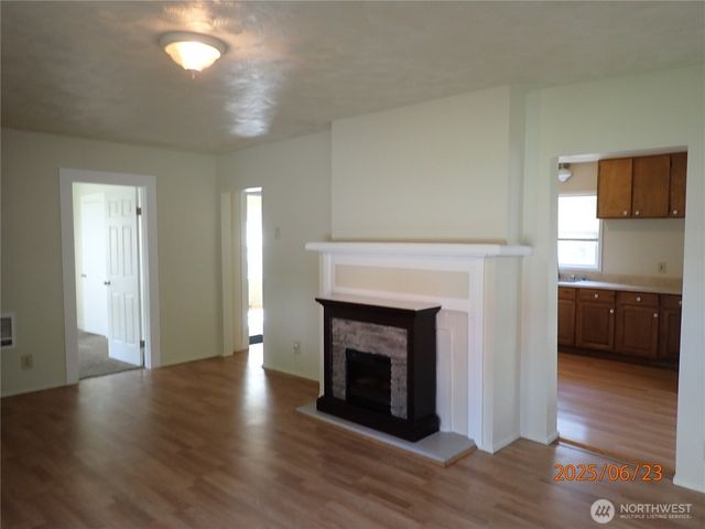 506 E 5th Street, Aberdeen, WA 98520