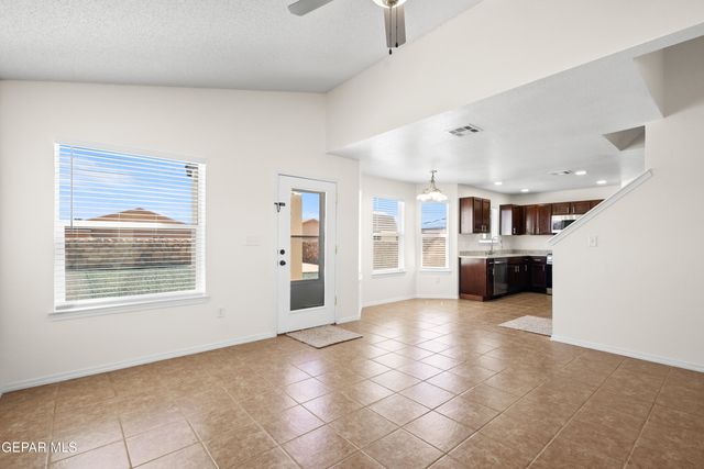11740 LAPSTONE Way, El Paso, TX 79934