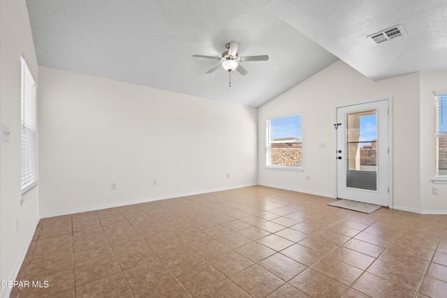 11740 LAPSTONE Way, El Paso, TX 79934