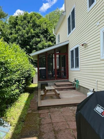 11 Garrison Road 1, Arlington, MA 02474