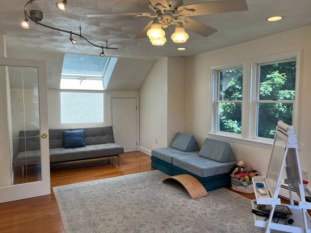 11 Garrison Road 1, Arlington, MA 02474