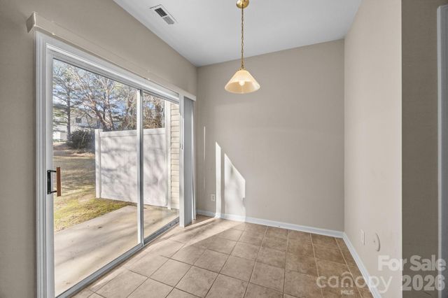 3527 Creeping Flora Lane, Charlotte, NC 28216