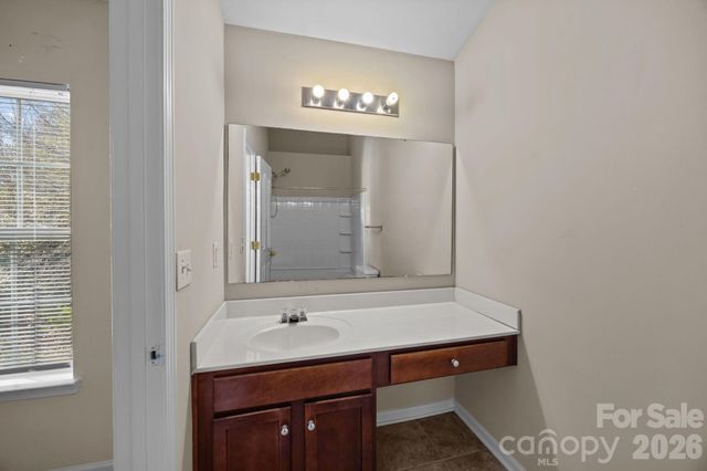 3527 Creeping Flora Lane, Charlotte, NC 28216