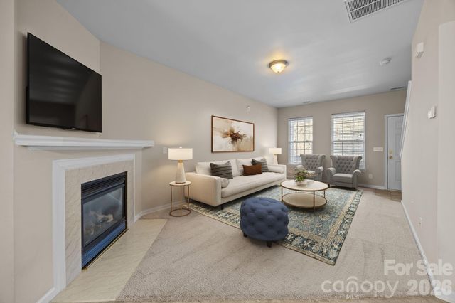 3527 Creeping Flora Lane, Charlotte, NC 28216