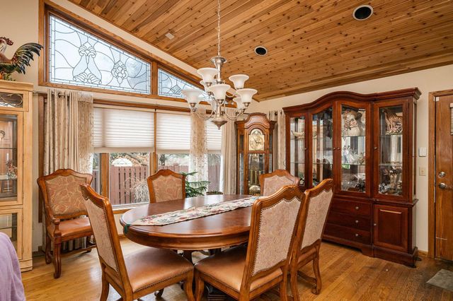 5502 Regis Trail NE, Fridley, MN 55432