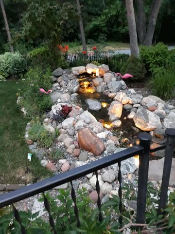 5502 Regis Trail NE, Fridley, MN 55432