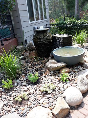 5502 Regis Trail NE, Fridley, MN 55432