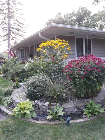 5502 Regis Trail NE, Fridley, MN 55432