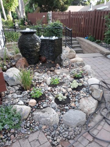 5502 Regis Trail NE, Fridley, MN 55432