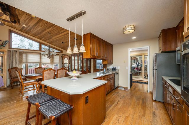 5502 Regis Trail NE, Fridley, MN 55432