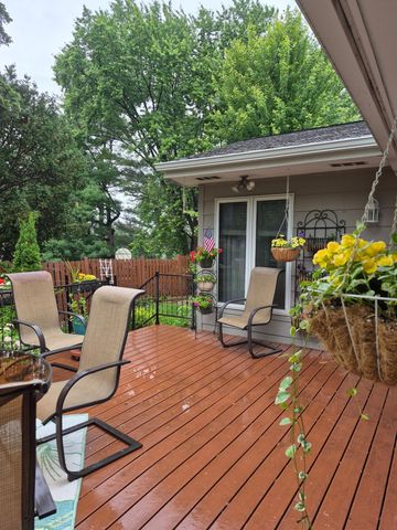 5502 Regis Trail NE, Fridley, MN 55432