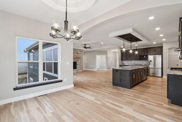 W223S9323 Oak Ridge DRIVE, Big Bend, WI 53103