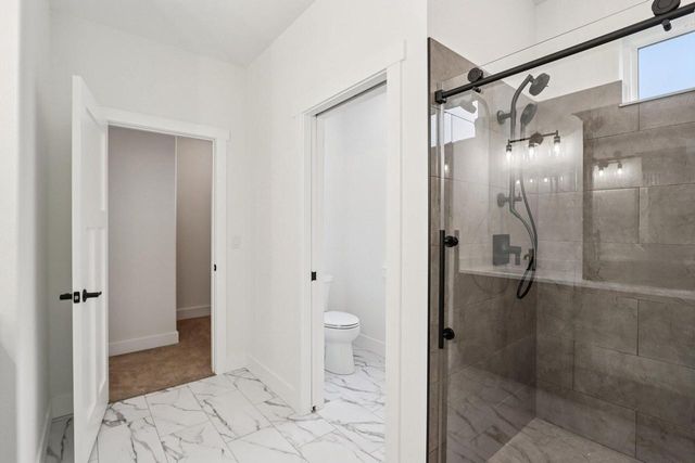 W223S9323 Oak Ridge DRIVE, Big Bend, WI 53103