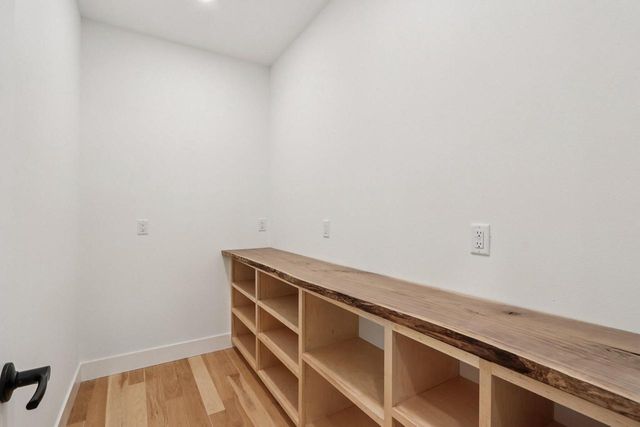 W223S9323 Oak Ridge DRIVE, Big Bend, WI 53103