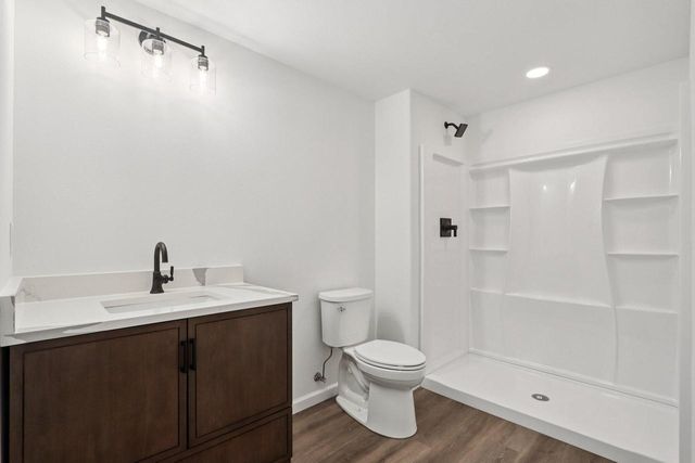 W223S9323 Oak Ridge DRIVE, Big Bend, WI 53103