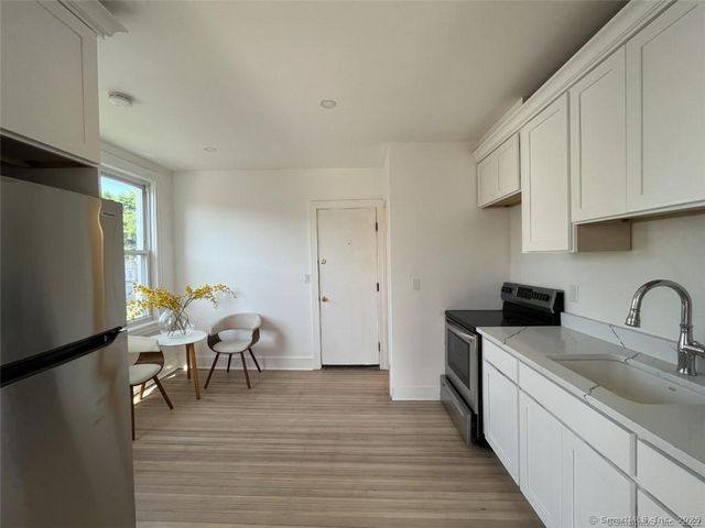 3 Betts Place 4, Norwalk, CT 06855