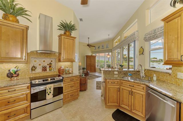410 WELLINGTON, Venice, FL 34292