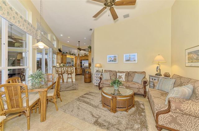 410 WELLINGTON, Venice, FL 34292