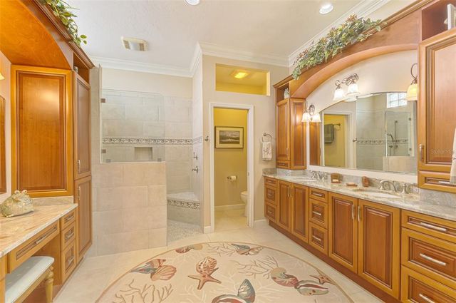 410 WELLINGTON, Venice, FL 34292