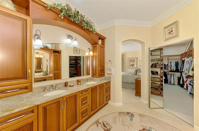 410 WELLINGTON, Venice, FL 34292