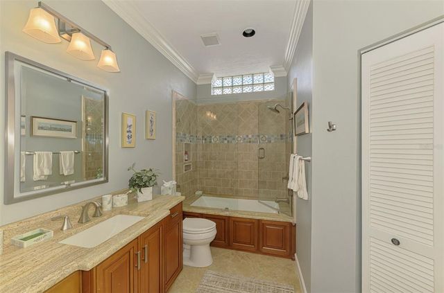 410 WELLINGTON, Venice, FL 34292