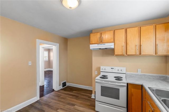 437 W 24th Street, Winston-salem, NC 27105