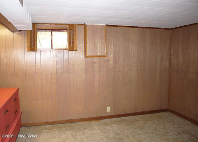 9616 Lyric Ln, Louisville, KY 40299