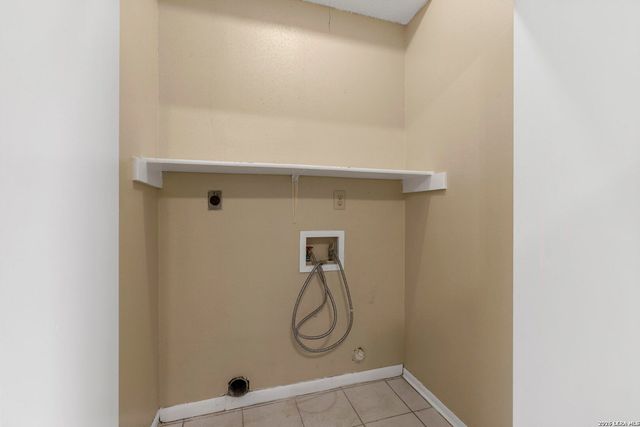 1805 Budding Blvd, San Antonio, TX 78247