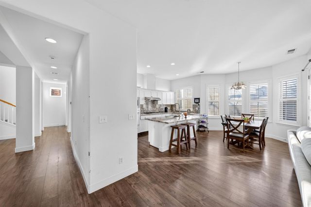 2662 Whitmore Avenue, Clovis, CA 93619