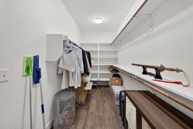 2662 Whitmore Avenue, Clovis, CA 93619