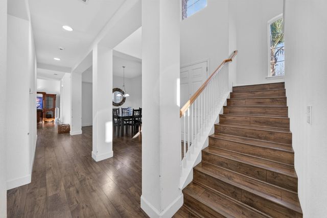 2662 Whitmore Avenue, Clovis, CA 93619