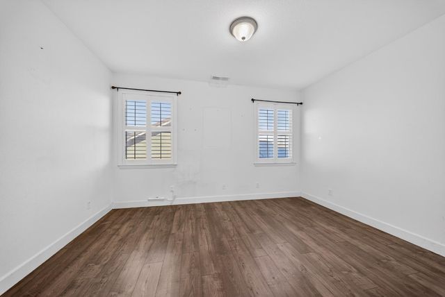 2662 Whitmore Avenue, Clovis, CA 93619