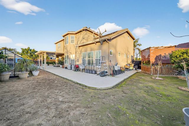 2662 Whitmore Avenue, Clovis, CA 93619