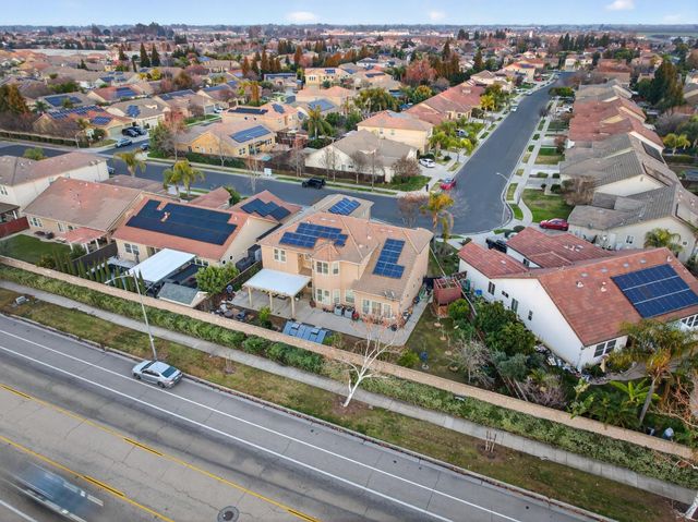 2662 Whitmore Avenue, Clovis, CA 93619