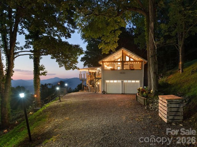 153 Windalier Lane, Waynesville, NC 28786