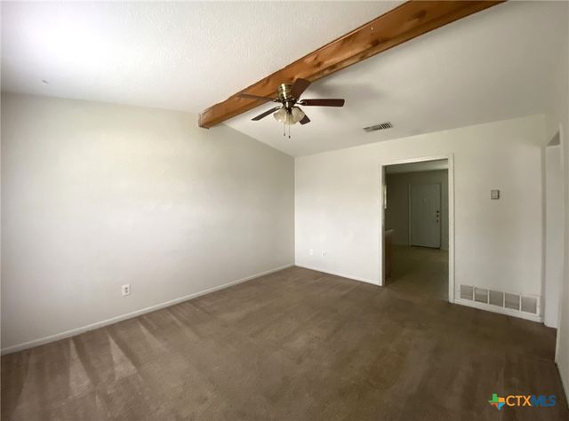 4800 Rainbow Circle B, Killeen, TX 76543