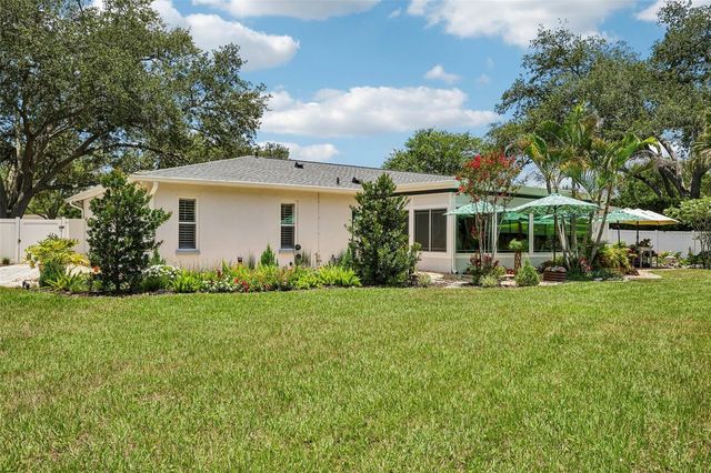 14309 BRENTWOOD DRIVE, Tampa, FL 33618