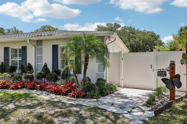 14309 BRENTWOOD DRIVE, Tampa, FL 33618