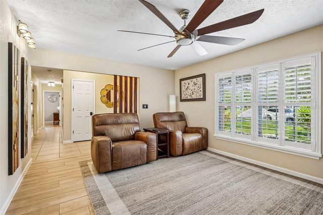 14309 BRENTWOOD DRIVE, Tampa, FL 33618