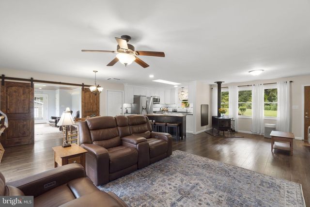 2710 FLINTSTONE RD, Freeland, MD 21053