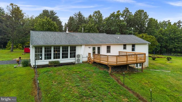 2710 FLINTSTONE RD, Freeland, MD 21053