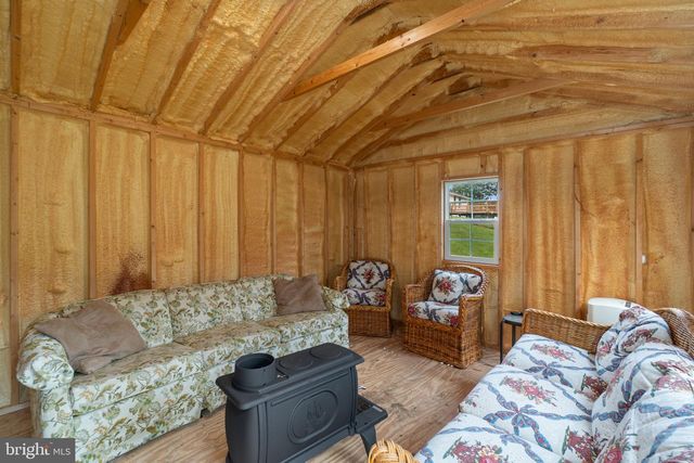 2710 FLINTSTONE RD, Freeland, MD 21053